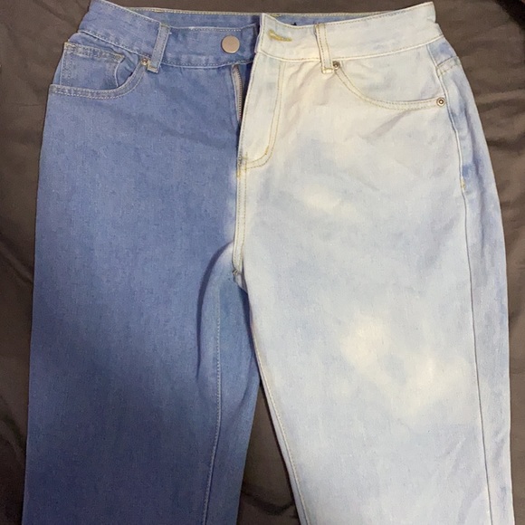 ☆Half and Half bleached jeans - Picture 2 of 3
